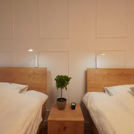 Mcew Studnia Bed & Breakfast