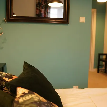 Mcew Studnia 4* 프우크