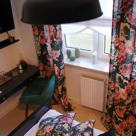 Mcew Studnia Bed & Breakfast