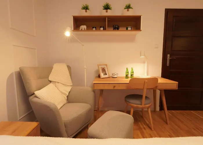 Mcew Studnia Nocleg ze śniadaniem 4*