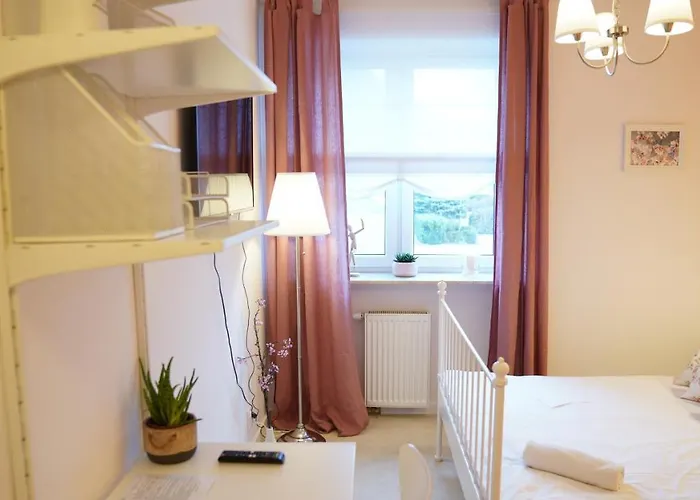 Mcew Studnia Nocleg ze śniadaniem 4*