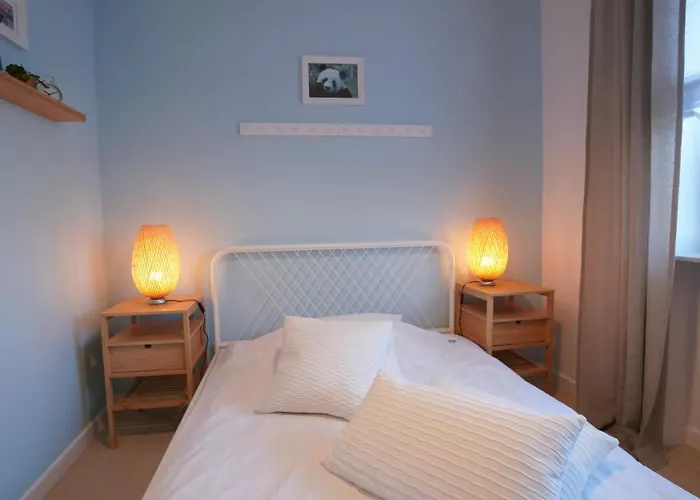 Mcew Studnia Nocleg ze śniadaniem 4*